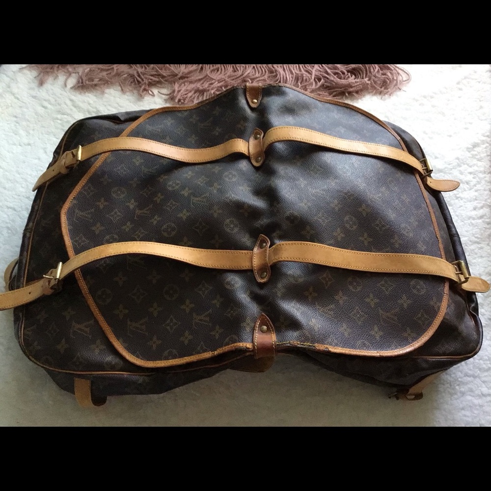 Louis Vuitton Brown and Tan Travel Bag - Picture 4 of 11